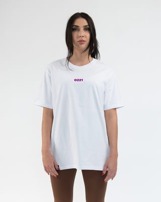 T-Shirt 0221 — Weiß/Violett